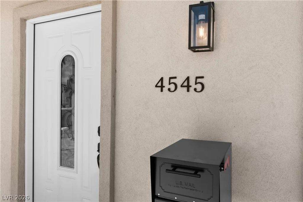 4545 Desert Inn, Las Vegas, NV 89102