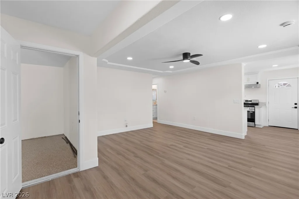 4545 Desert Inn, Las Vegas, NV 89102