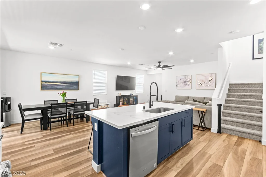 5403 Robinera, Las Vegas, NV 89166