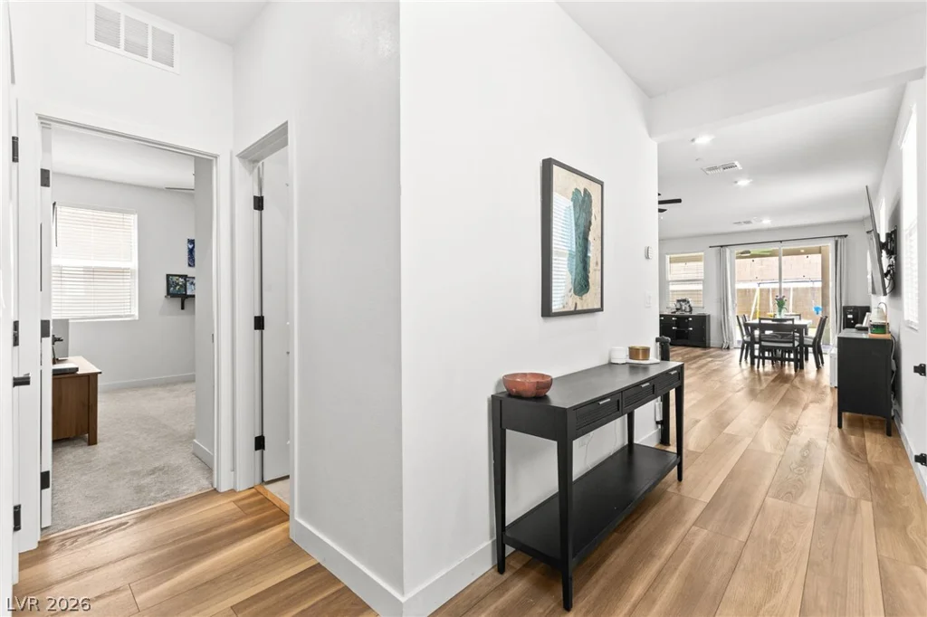 5403 Robinera, Las Vegas, NV 89166