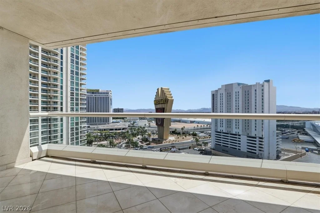 2877 Paradise, Las Vegas, NV 89109
