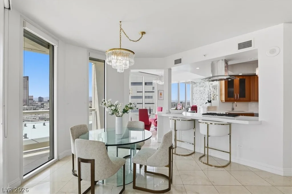 2877 Paradise, Las Vegas, NV 89109