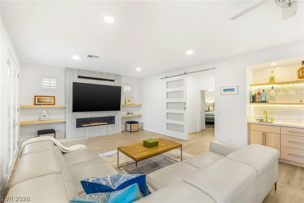 712 Proud Eagle, Las Vegas, NV 89144