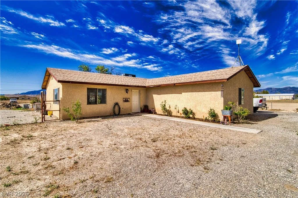 1641 Hickory, Pahrump, NV 89048