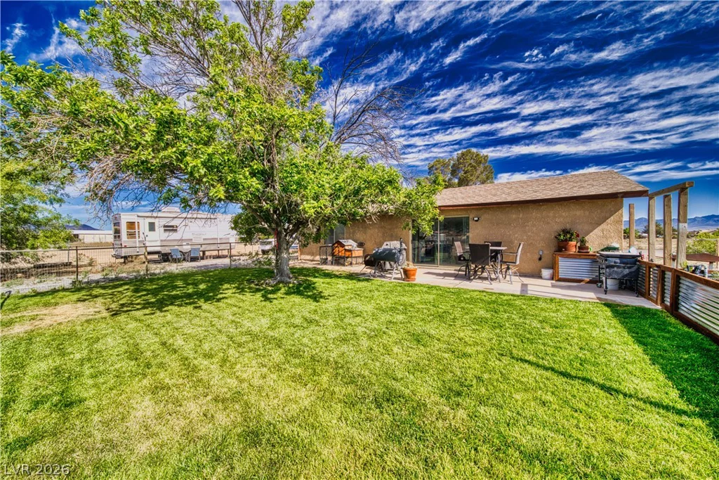 1641 Hickory, Pahrump, NV 89048