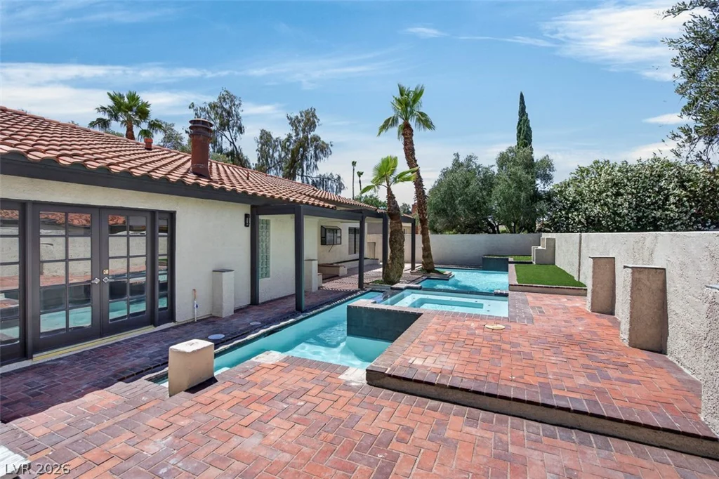 1864 Muchacha, Henderson, NV 89014