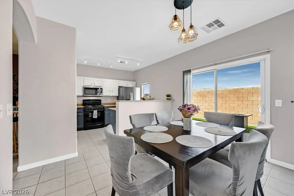 4036 Smokey Fog, North Las Vegas, NV 89081