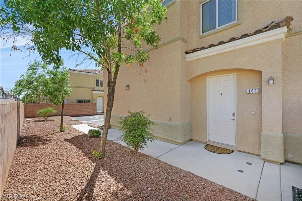 4036 Smokey Fog, North Las Vegas, NV 89081