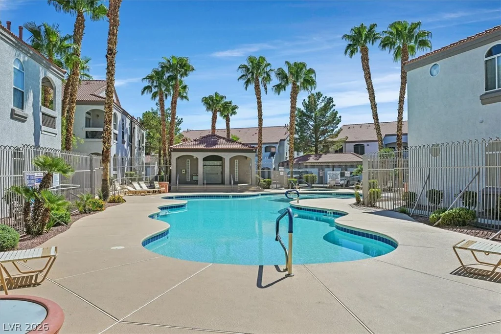 700 Carnegie, Henderson, NV 89052