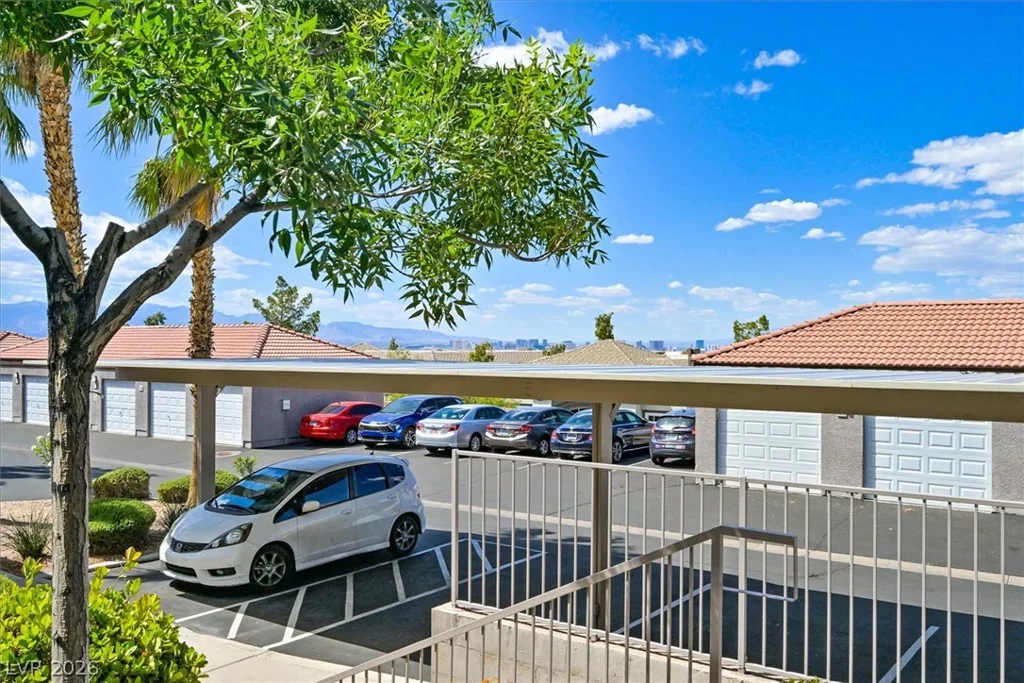 700 Carnegie, Henderson, NV 89052