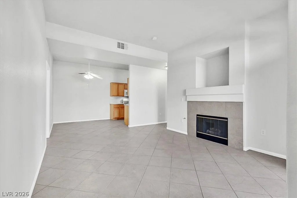 700 Carnegie, Henderson, NV 89052