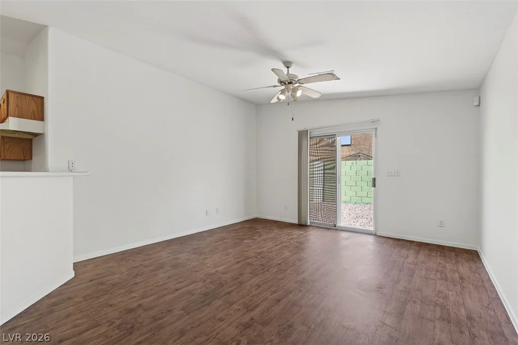 5148 Mineral Lake, Las Vegas, NV 89122