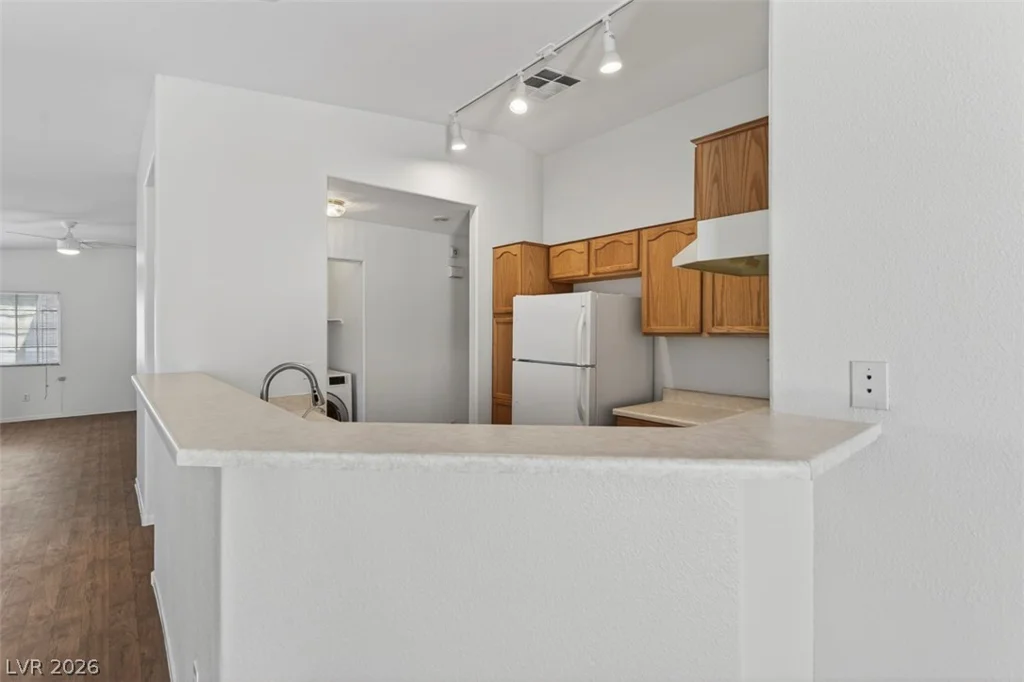 5148 Mineral Lake, Las Vegas, NV 89122