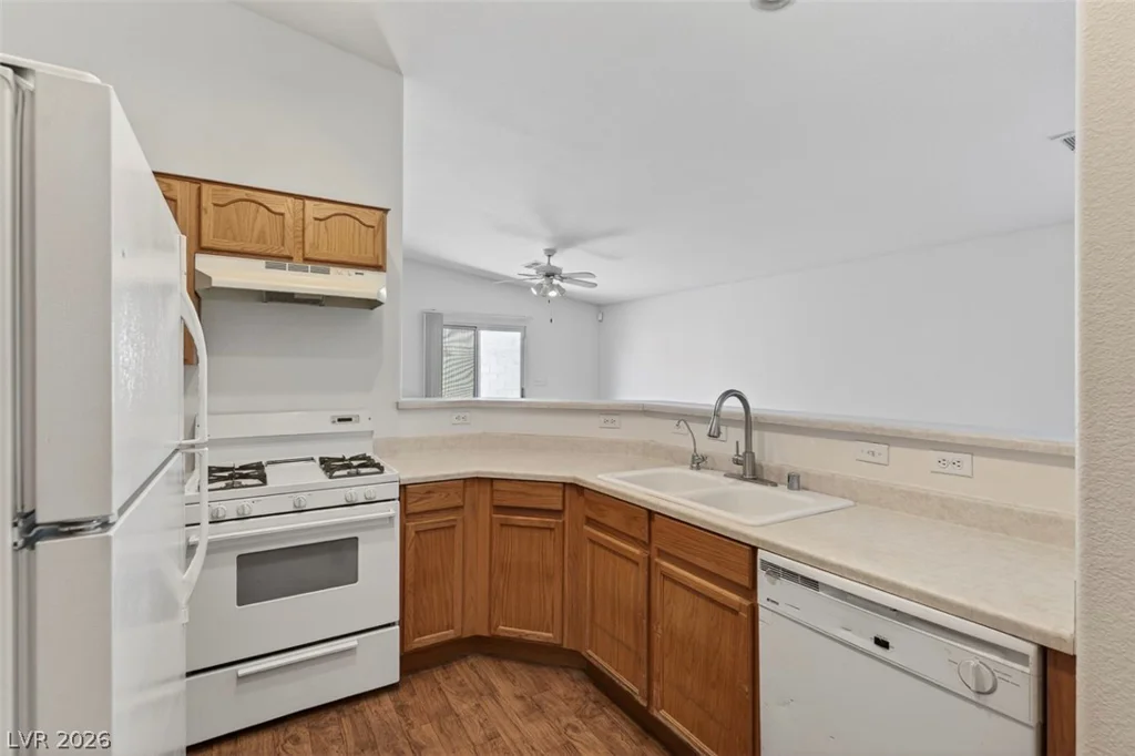 5148 Mineral Lake, Las Vegas, NV 89122