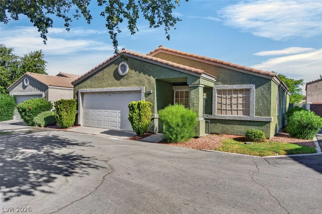 5148 Mineral Lake, Las Vegas, NV 89122