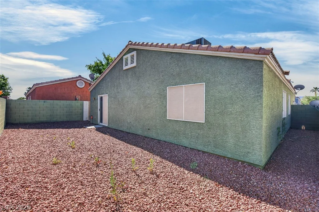 5148 Mineral Lake, Las Vegas, NV 89122