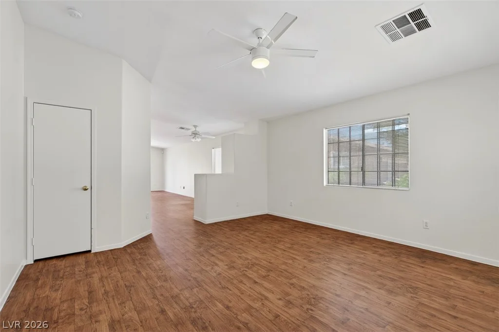 5148 Mineral Lake, Las Vegas, NV 89122