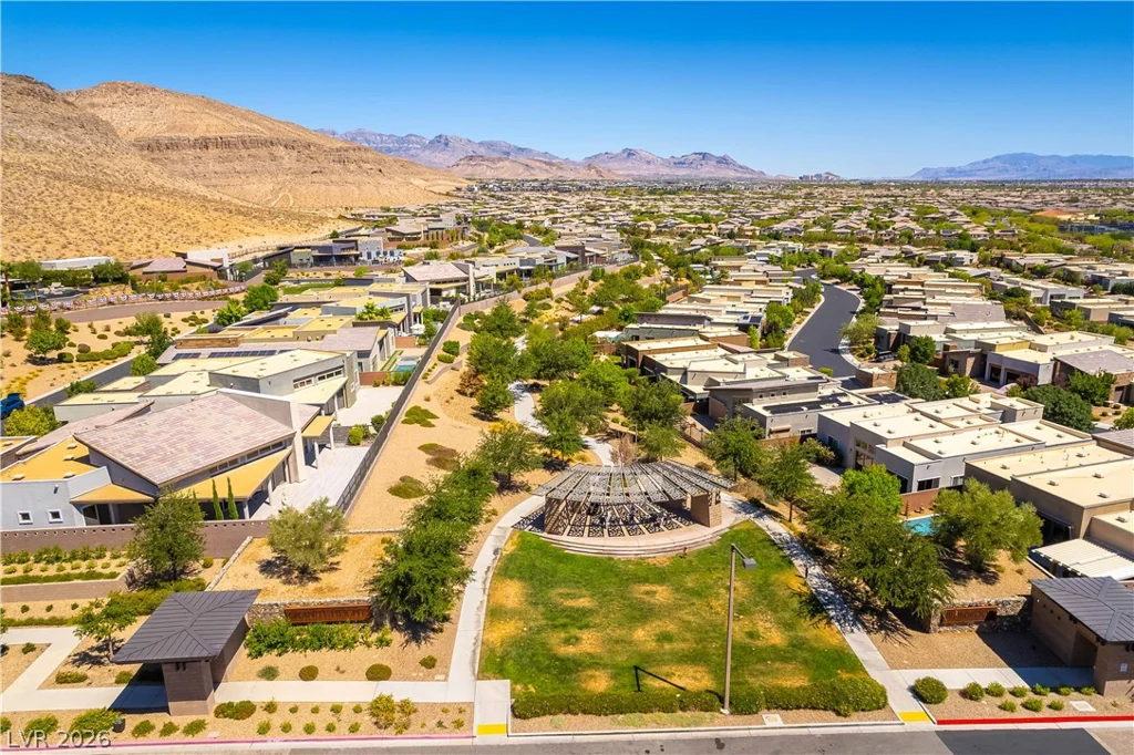 6178 Petroglyph, Las Vegas, NV 89135