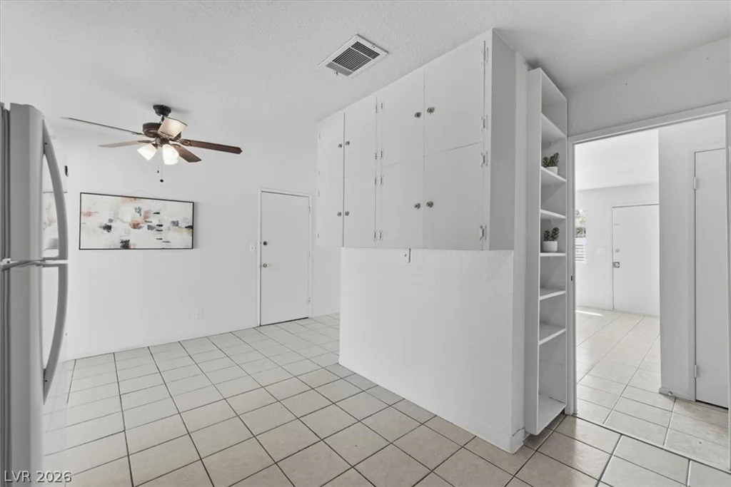 2805 Sultana, Las Vegas, NV 89102