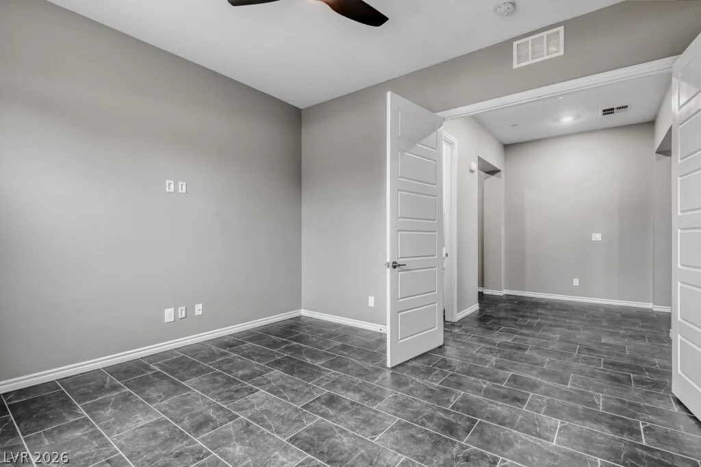 677 Gibbons Grove, Henderson, NV 89011