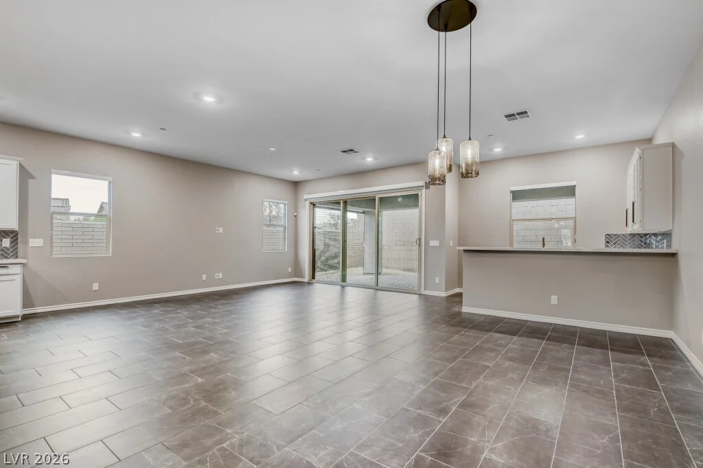 677 Gibbons Grove, Henderson, NV 89011