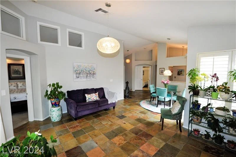 7268 Drifting River, Las Vegas, NV 89149