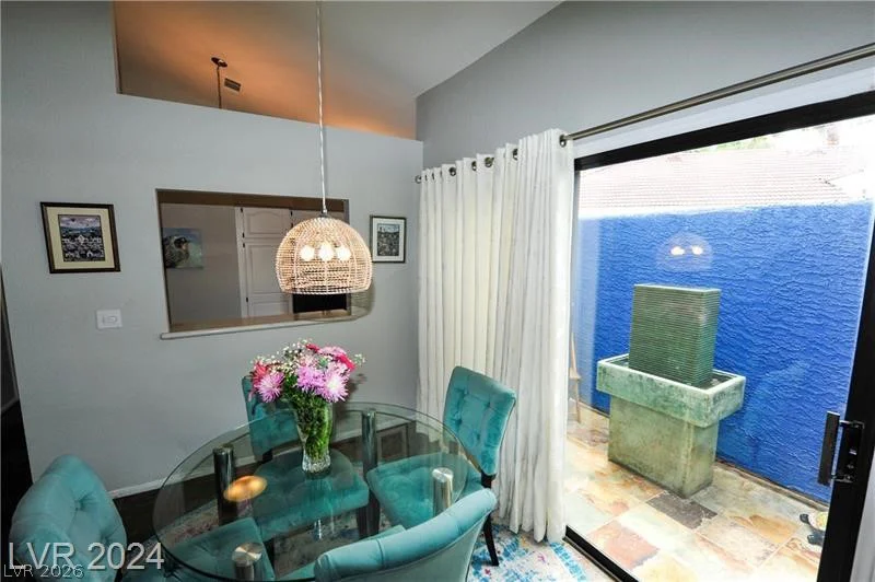 7268 Drifting River, Las Vegas, NV 89149