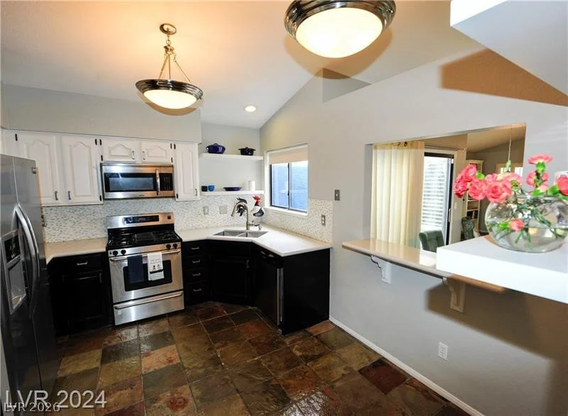 7268 Drifting River, Las Vegas, NV 89149