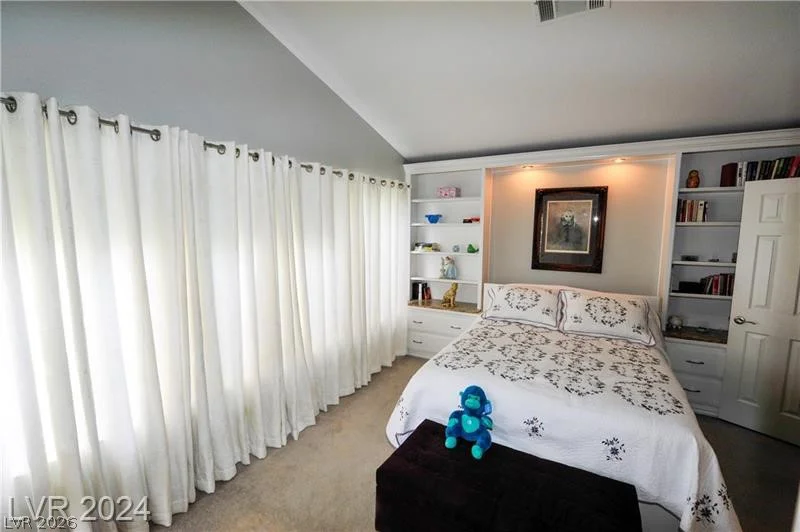 7268 Drifting River, Las Vegas, NV 89149