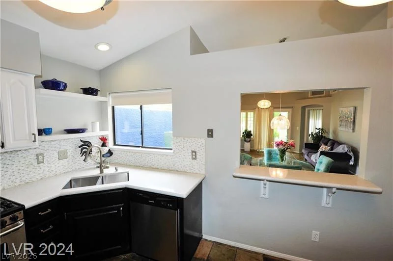 7268 Drifting River, Las Vegas, NV 89149