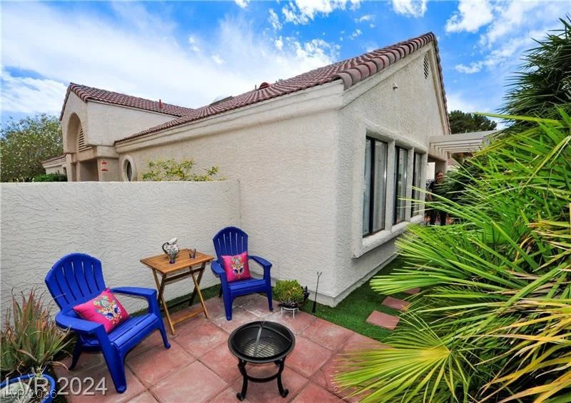 7268 Drifting River, Las Vegas, NV 89149
