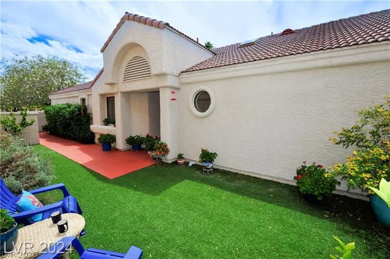 7268 Drifting River, Las Vegas, NV 89149