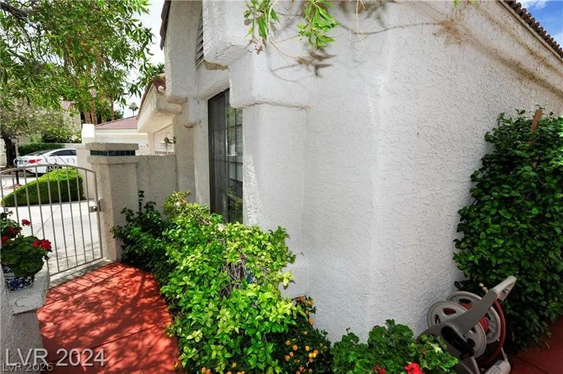 7268 Drifting River, Las Vegas, NV 89149