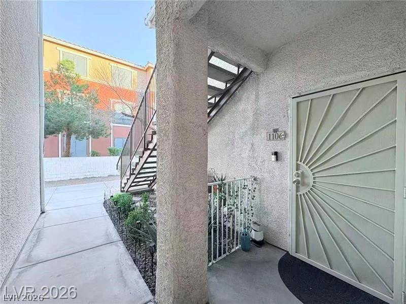 1405 Nellis, Las Vegas, NV 89104