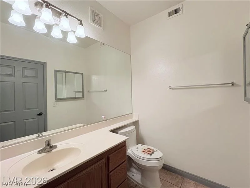 1405 Nellis, Las Vegas, NV 89104