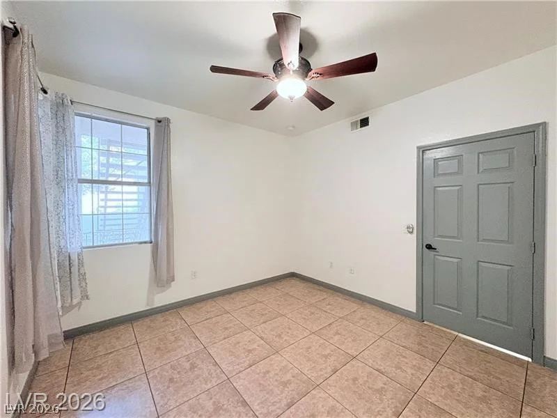 1405 Nellis, Las Vegas, NV 89104