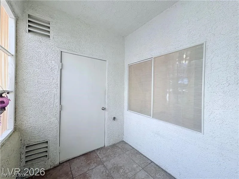 1405 Nellis, Las Vegas, NV 89104