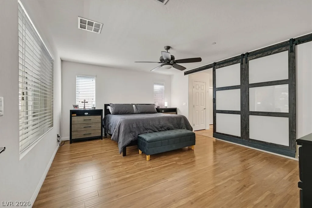 917 Carson Bluff, Henderson, NV 89012