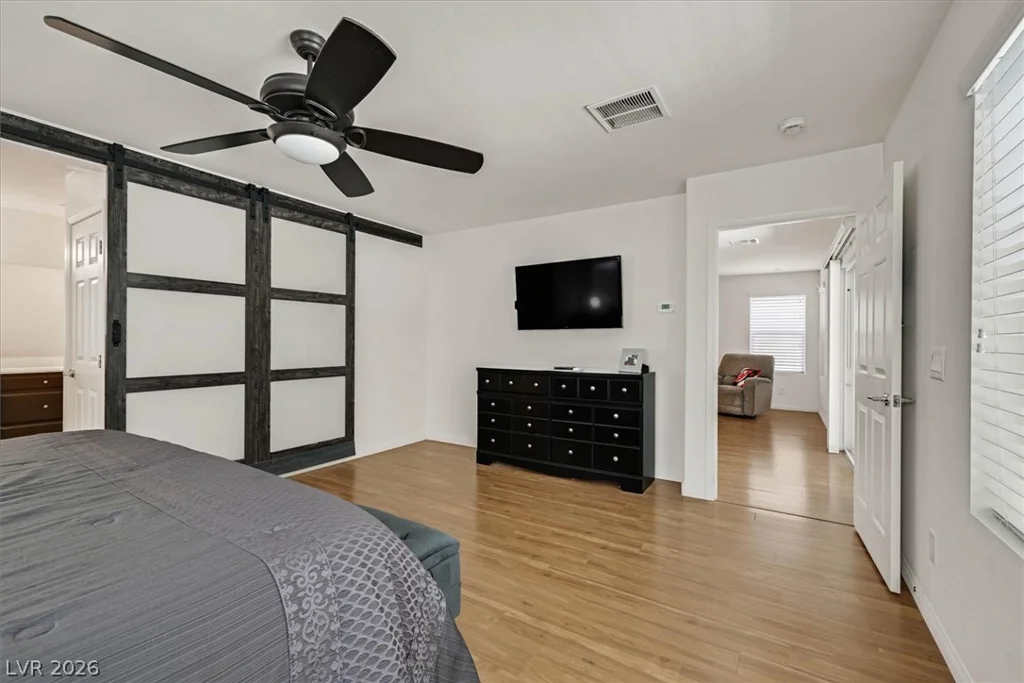 917 Carson Bluff, Henderson, NV 89012