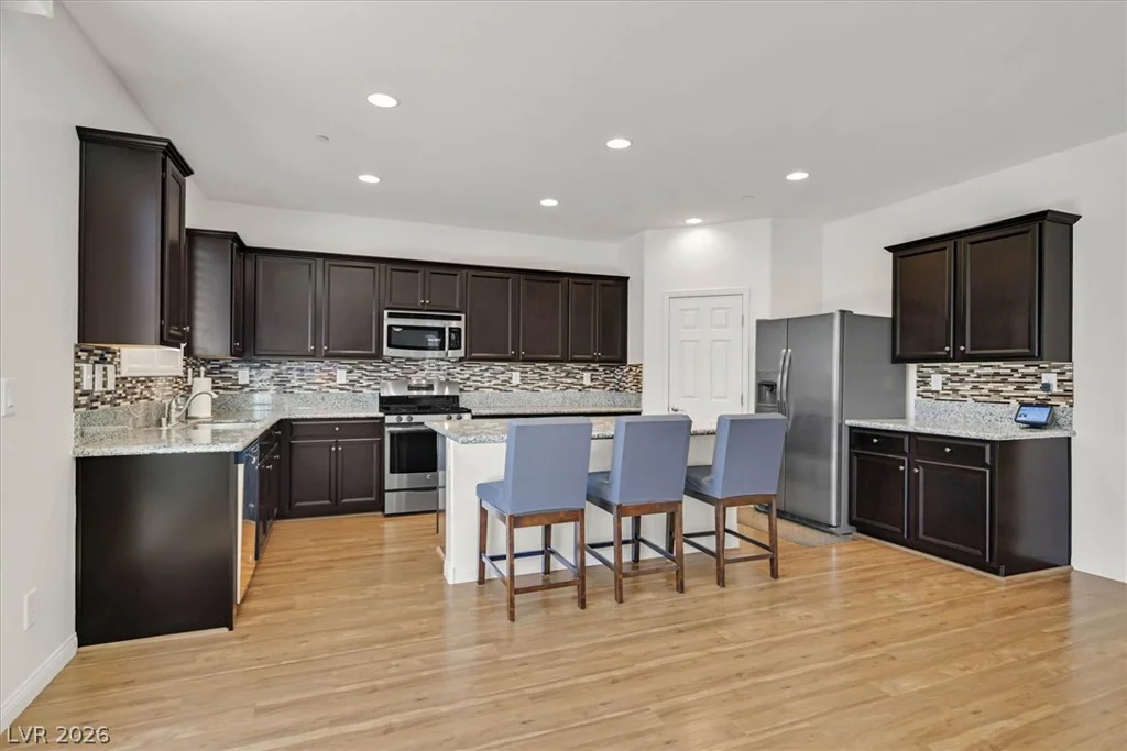 917 Carson Bluff, Henderson, NV 89012