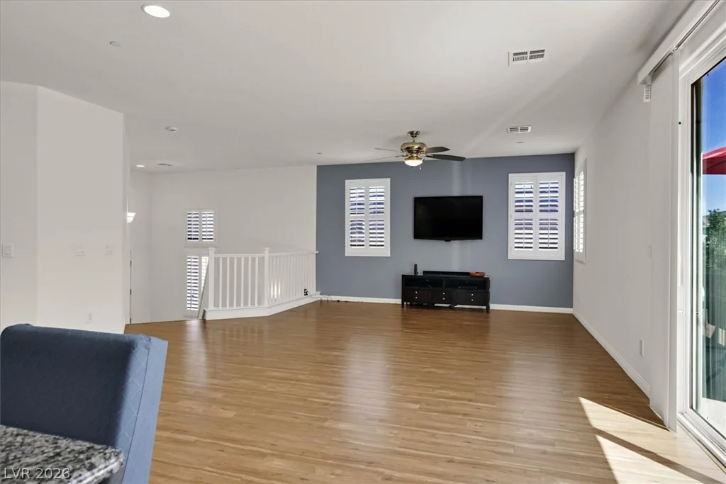 917 Carson Bluff, Henderson, NV 89012