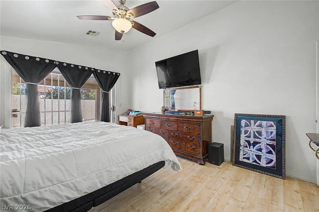 998 Trackers Glen, Henderson, NV 89015