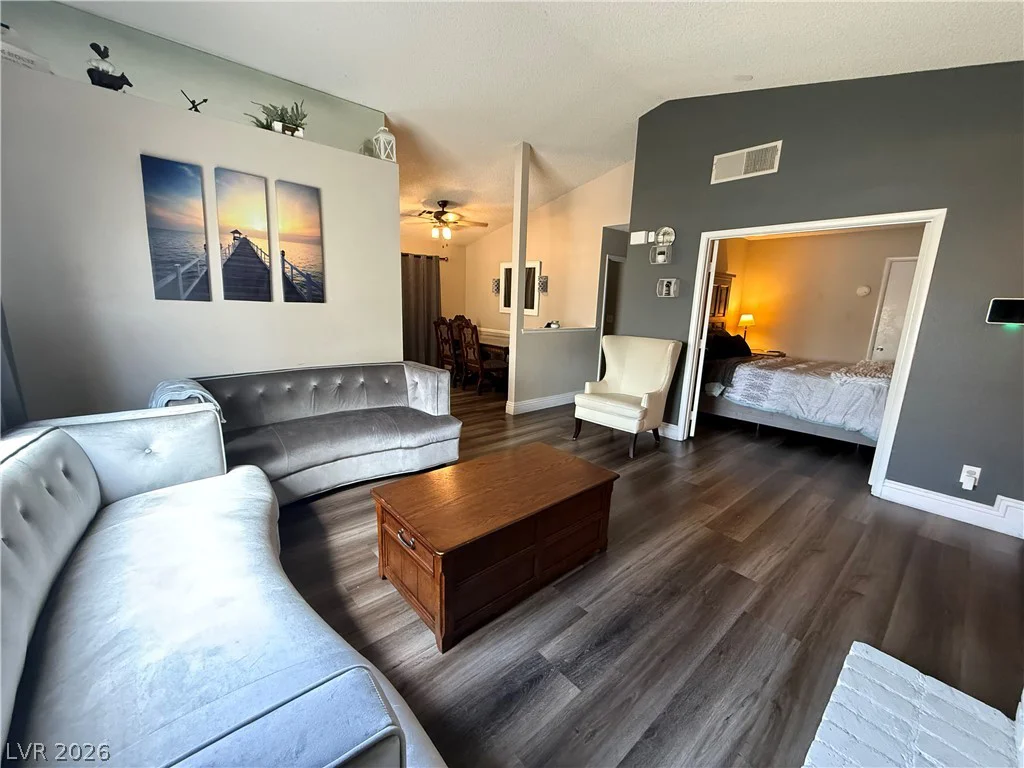 5313 Lambrook, Las Vegas, NV 89130