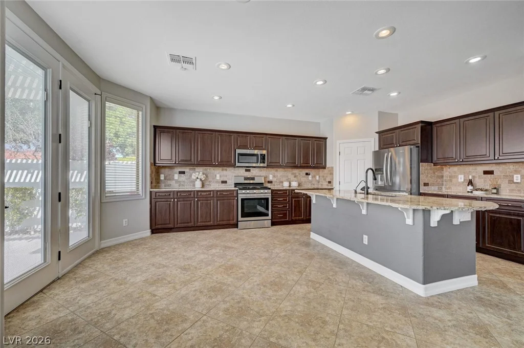 220 Dewhurst, Las Vegas, NV 89123