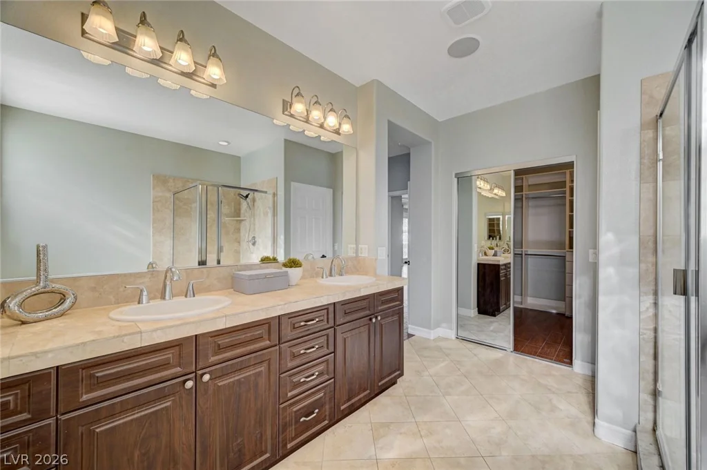 220 Dewhurst, Las Vegas, NV 89123
