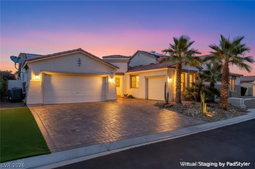 220 Dewhurst, Las Vegas, NV 89123