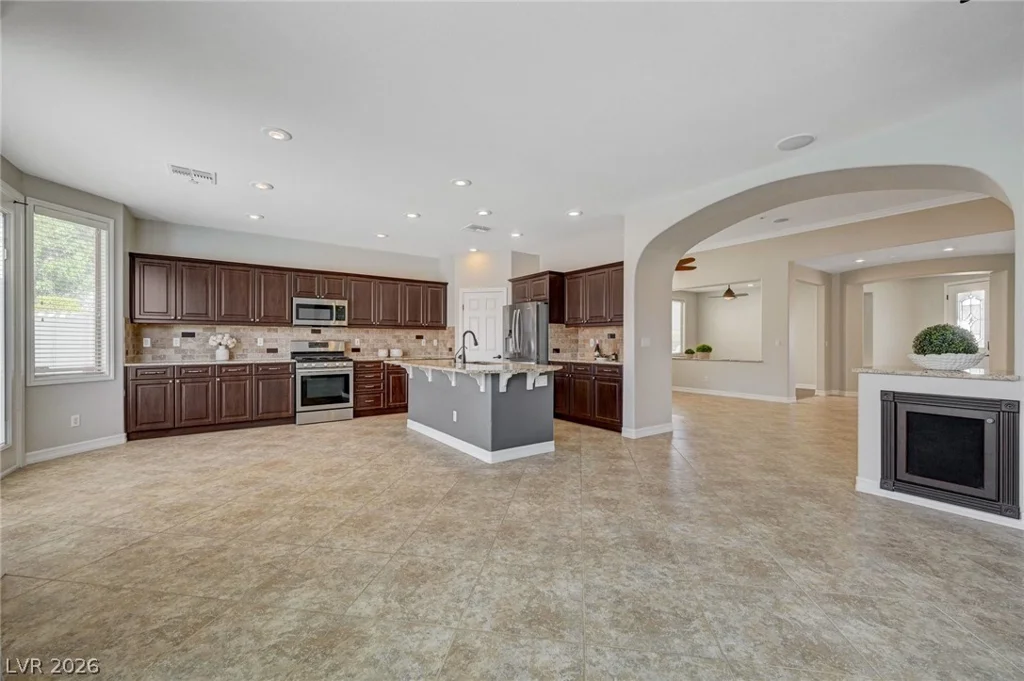 220 Dewhurst, Las Vegas, NV 89123