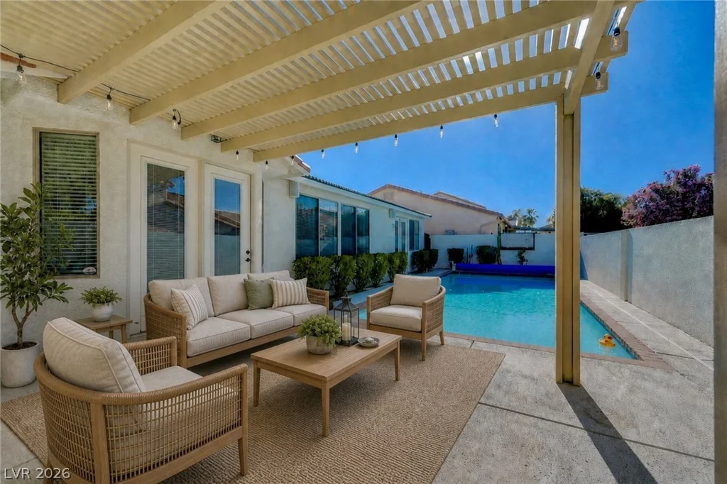 220 Dewhurst, Las Vegas, NV 89123