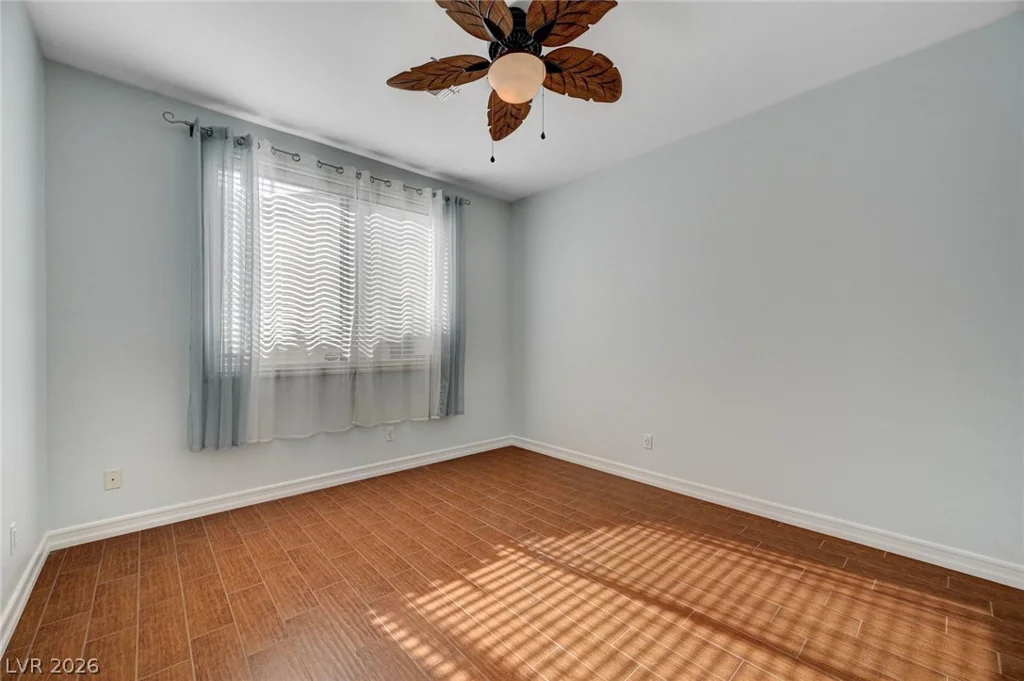 220 Dewhurst, Las Vegas, NV 89123
