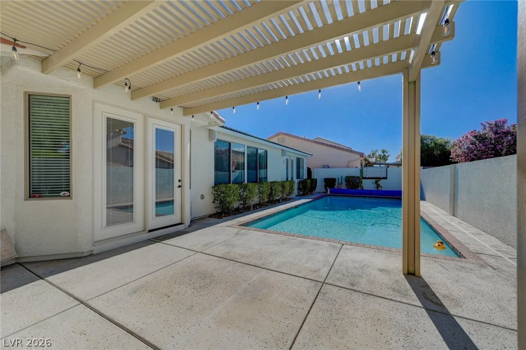 220 Dewhurst, Las Vegas, NV 89123